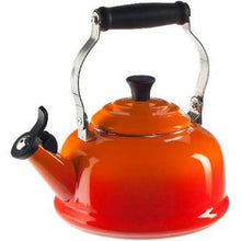 Load image into Gallery viewer, Le Creuset Classic Whistling Kettle