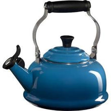 Load image into Gallery viewer, Le Creuset Classic Whistling Kettle