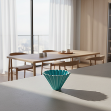 Load image into Gallery viewer, Origami Dripper M