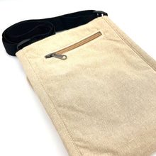Load image into Gallery viewer, Black Bear Field Bag