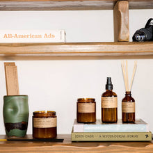 Load image into Gallery viewer, Amber &amp; Moss - 7.2 oz Standard Candle