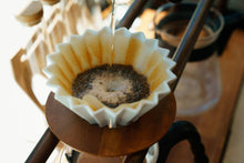 Load image into Gallery viewer, Origami Dripper M