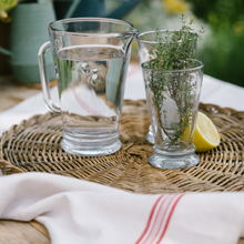 Load image into Gallery viewer, Bee Pitcher