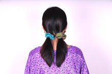 Load image into Gallery viewer, Sari Scrunchies