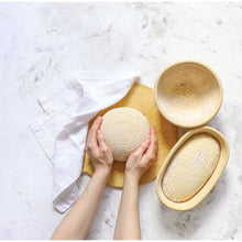 Load image into Gallery viewer, Mrs. Anderson's Baking Brotform Bread-Proofing Basket, Oval