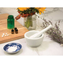 Load image into Gallery viewer, HIC Kitchen Mortar And Pestle With Pour Spout