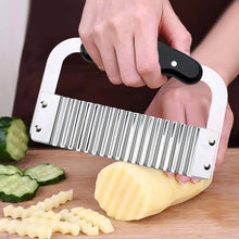 Load image into Gallery viewer, HIC Kitchen Crinkle-Cut Wave Slicer