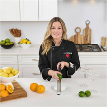Load image into Gallery viewer, CatCora Etched Grater Zester With Cover